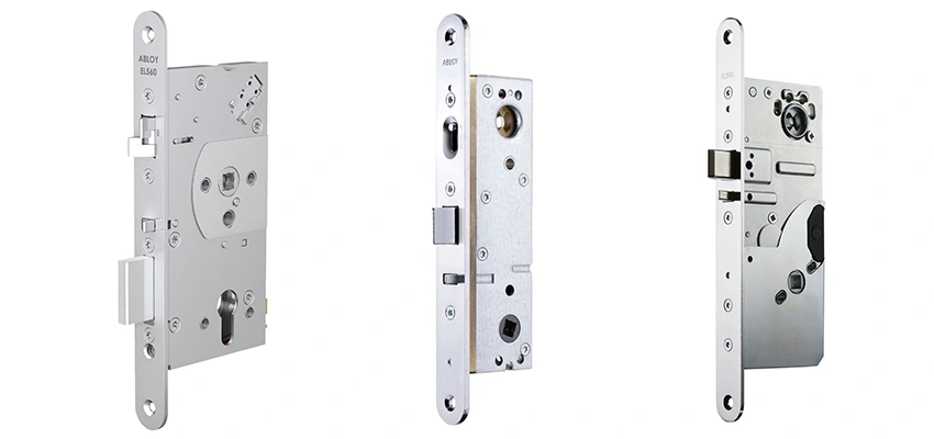 ASSA-Abloy Locks Hinge Repair in August, California